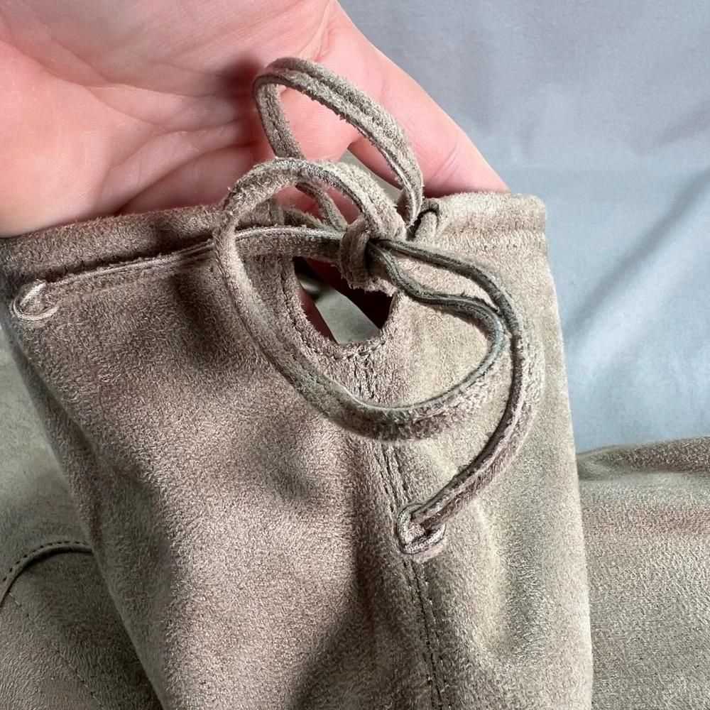 Bandolino Galyce Over the Knee Boots Light Natural Taupe Faux Suede‎ Zip Up 8M